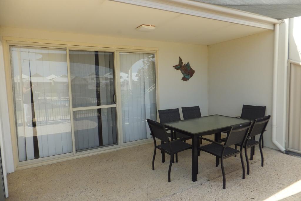 Seafront Unit 50 Villa Джуриън Бей Екстериор снимка